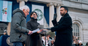 Новият кмет на Ню Йорк обеща да покаже, че „левицата може да управлява“