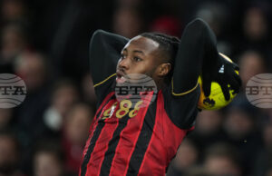 Новото попълнение на Манчестър Сити Антоан Семеньо получи похвали след дебюта си