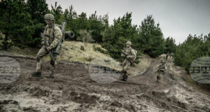 Няма китайски или руски кораби край Гренландия, каза датски генерал на фона на посещение на американски конгресмени в Копенхаген