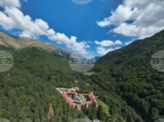 ОБЗОР
                                                                                                България очаква 2026 г. като година на културния туризъм и преломна за планинския