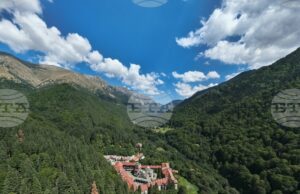 ОБЗОР
                                                                                                България очаква 2026 г. като година на културния туризъм и преломна за планинския