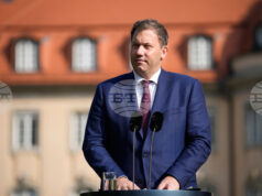 ОБНОВЕНА Германия настоява за Европа "на две скорости" с нов блок на шестте водещи икономики