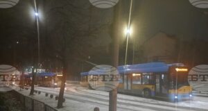 ОБНОВЕНА Заради рязката промяна на времето има затруднения в движението на част от градския транспорт в София