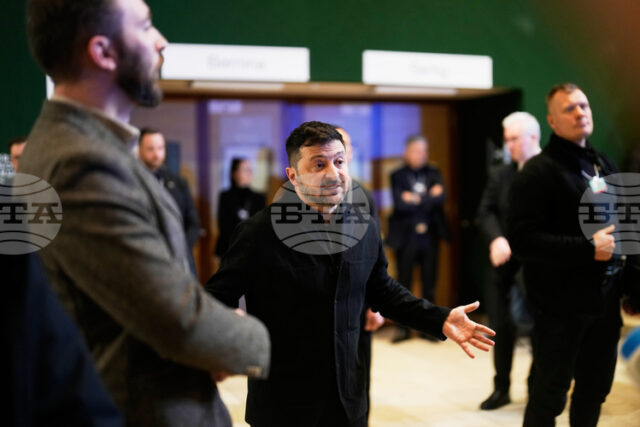 ОБНОВЕНА Зеленски: Териториалните въпроси все още не са решени ОБНОВЕНА
Зеленски: Териториалните въпроси все още не са решени