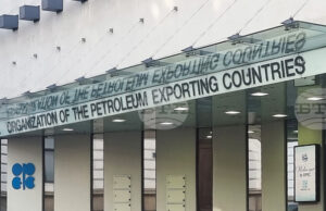 ОПЕК+ се очаква да запази добива на петрол без промяна на фона на напрежение между ключови членове, според източници