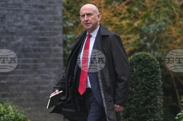 Обединеното кралство и Дания ще обсъдят днес сигурността на Арктика