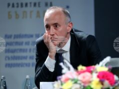 Образователната система в по-голяма степен трябва да е отворена за иновациите, каза министърът на образованието в оставка Красимир Вълчев