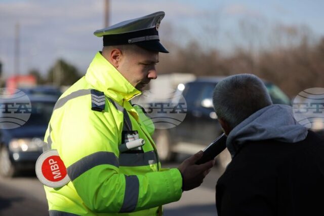 Общо 28 водачи са установени за ден да шофират след употреба на алкохол, а един - под въздействие на наркотици
