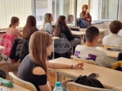 От Национална мрежа за децата настояват да се спрат процедурите по приемане на промените в Закона за предучилищното и училищното образование