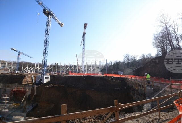 Паметник на Димитър Пенев ще бъде поставен до стадиона на ЦСКА в Борисовата градина, съобщи кметът на район "Средец" Трайчо Трайков