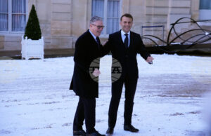 Париж, Лондон и Киев подписаха съвместна декларация за намерения за бъдещо разполагане на многонационални сили в Украйна Париж, Лондон и Киев подписаха съвместна декларация за намерения за бъдещо разполагане на многонационални сили в Украйна