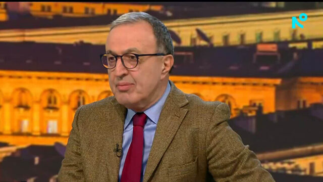 Петър Стоянов: Ролята на лидера е да убеди хората накъде да вървят, а не да се оправдава с „глас народен, глас Божи“.