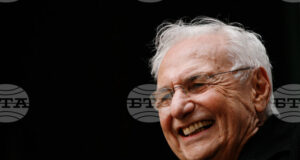 Планът за концертна зала в Уимбълдън остава в сила въпреки смъртта на архитекта Франк Гери