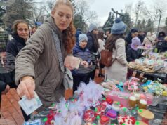 Повече от 6000 евро събраха в Търговище на благотворително хоро с базар в подкрепа на лечението на шестгодишно дете Повече от 6000 евро събраха в Търговище на благотворително хоро с базар в подкрепа на лечението на шестгодишно дете