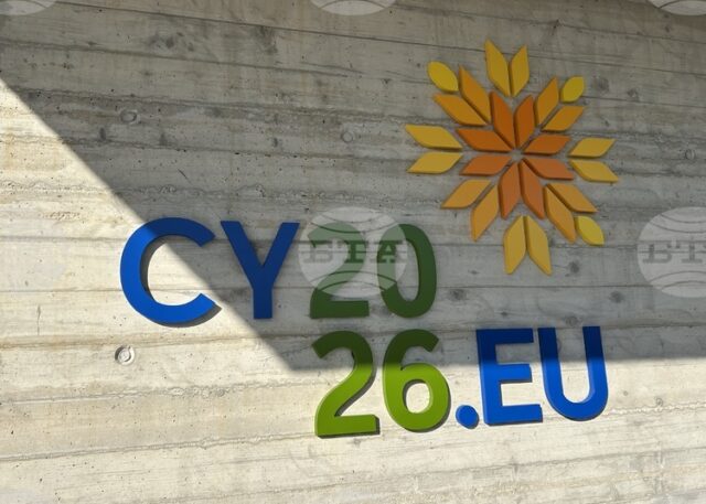 Повечето от незаконните имигранти в Кипър избират да напуснат страната доброволно