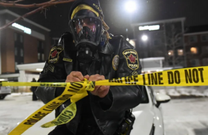 агенти на ICE