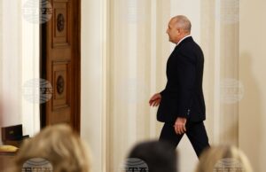 Румен Радев