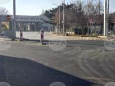 Поради стачни действия на гръцка територия е възможно да има затруднения при преминаването през граничните преходи с Гърция Поради стачни действия на гръцка територия е възможно да има затруднения при преминаването през граничните преходи с Гърция