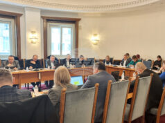 Правната комисия прие на второ четене законови промени, с които се разрешава рекламата на адвокатската дейност и използването на посрединици