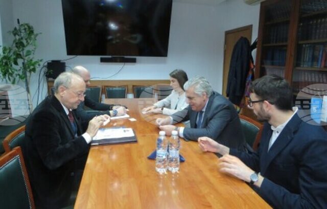 Председателят на "Конфиндустрия България" съобщи за изразен интерес от италиански компании към българския пазар в сферата на логистиката, транспорта и екологията, информират от БТПП