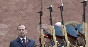 През 2025 г. над 422 000 души са подписали договори с руската армия, което е спад спрямо предходната година