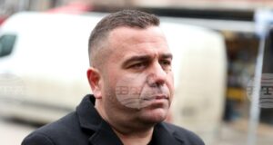 Преходът към еврото минава плавно и няма тенденция за масови злоупотреби, каза Стоян Дечев от НАП София-град при проверка по сигнал