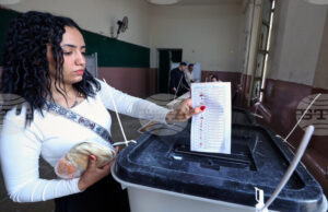 Проправителствените партии печелят парламентарните избори в Египет, обяви избирателната комисия на страната