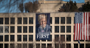 Първата година от втория мандат е увеличила богатството на Тръмп с 2,7 млрд. долара, изчислява „Форбс“