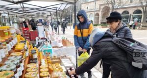 Първото за годината Регионално фермерско-занаятчийско изложение в Ямбол събра отново производители от пет области на Югоизточна България