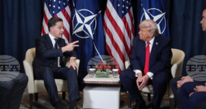 РАЗШИРЕНА
                                                                                                Тръмп обяви, че няма да налага мита от другия месец, тъй като е договорил с НАТО контурите на сделка за Гренландия