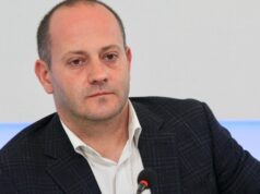 Радан Кънев: Срамна е надпреварата между основни политически “играчи” #КОЙ да целува повече и кой – по-доживотно Радан Кънев