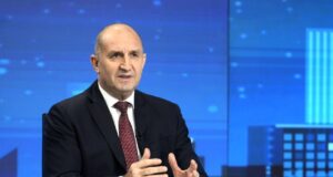 Румен Радев