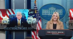 Разполагането на европейски войници в Гренландия няма да промени намерението на Тръмп да поеме контрол над острова, заяви Белият дом