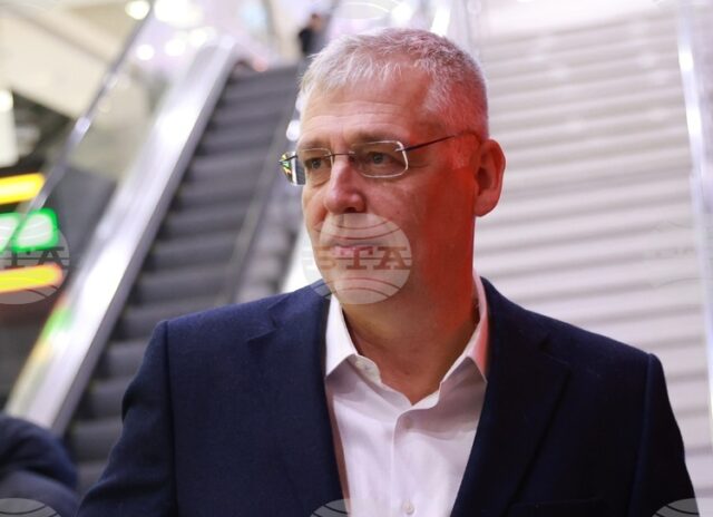 Режисьорът Виктор Божинов за „Мамник“: Винаги съпреживяваме историите, които разказваме Режисьорът Виктор Божинов за „Мамник“: Винаги съпреживяваме историите, които разказваме в киното