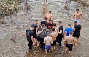 Ритуалът по хвърляне на богоявленския кръст в Петрич ще започне в 10:30 часа в квартал "Виздол"