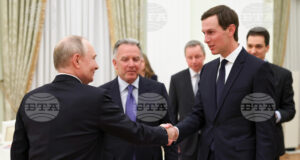 Русия и САЩ с интензивни преговори за Украйна, тристранни срещи предстоят в Абу Даби