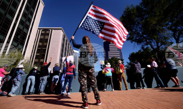 САЩ отново в бюджетна парализа: спор за вътрешната сигурност блокира Бюджетната парализа в САЩ започна; надеждите са да продължи кратко