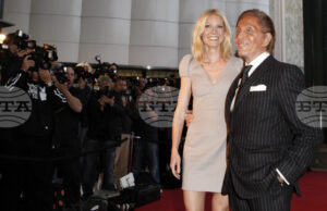 Светът на модата и киното скърби за дизайнера Валентино