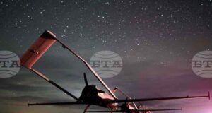 Системите за противовъздушна отбрана свалиха тази нощ 129 украински дрона над Русия, заяви руското Министерство на отбраната