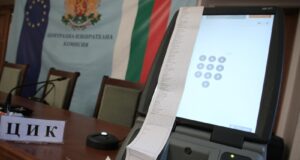 склад машини за гласуване