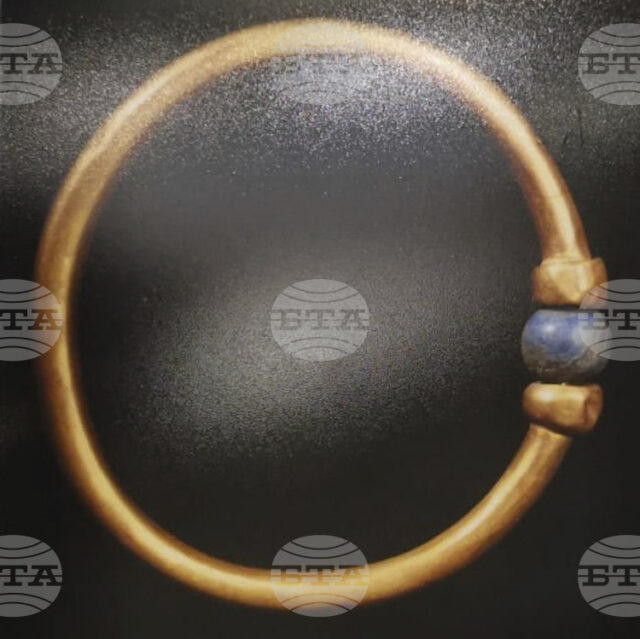 Служителката, откраднала фараонска гривна от Египетския музей, е осъдена на 15 години затвор