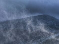 Времето в е мъгливо