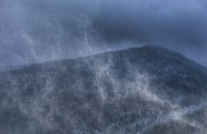 Времето в е мъгливо