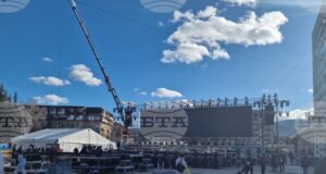 Спектакълът „Легендата за първия сурвакар“, адаптиран по едноименната анимация на Студио „Змей“ и Димитър Петров, ще открие фестивала „Сурва“