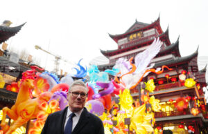 Стармър заяви, че е наясно с рисковете за сигурността си по време на визитата в Китай и подчерта, че е предприел необходимите мерки Стармър заяви, че е наясно с рисковете за сигурността си по време на визитата в Китай и подчерта, че е предприел необходимите мерки