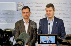 Столичният автотранспорт е обявил поръчка за автобуси втора употреба на цена до осем пъти по-висока от пазарната, според общински съветници от ПП-ДБ