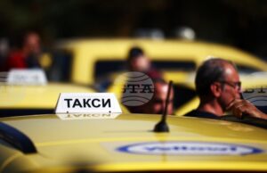 Таксиметровите тарифи в София са с 18,6% по-високи от вчера