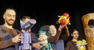 Театърът не е обикновен занаят или професия, каза за БТА в Хасково режисьорът Леонард Капон