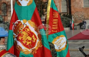 Традиционно на Богоявление ще бъде отслужен водосвет на бойните знамена, флаговете и знамената-светини на Българската армия