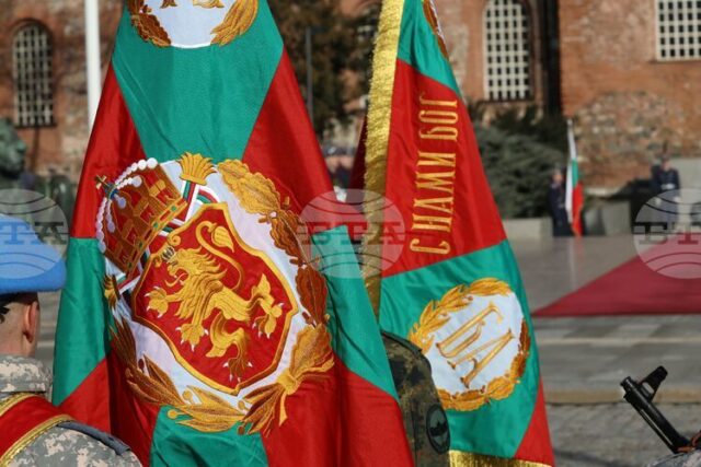 Традиционно на Богоявление ще бъде отслужен водосвет на бойните знамена, Традиционно на Богоявление ще бъде отслужен водосвет на бойните знамена, флаговете и знамената-светини на Българската армия